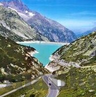 后进大屁股人妻在线视频-家庭与自我成长，一个关于理解与接纳的旅程